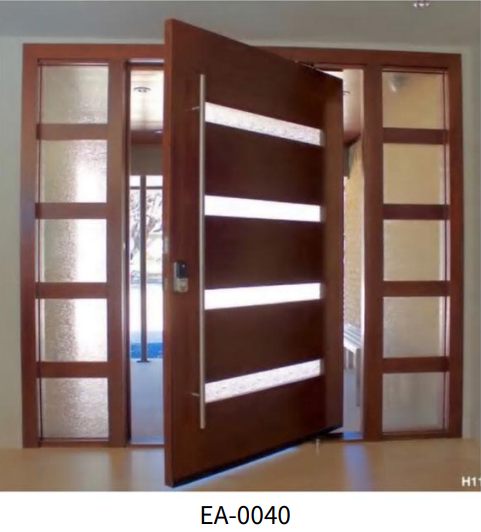Porte pivotante en bois massif avec inserts vitrés et encadrement latéral